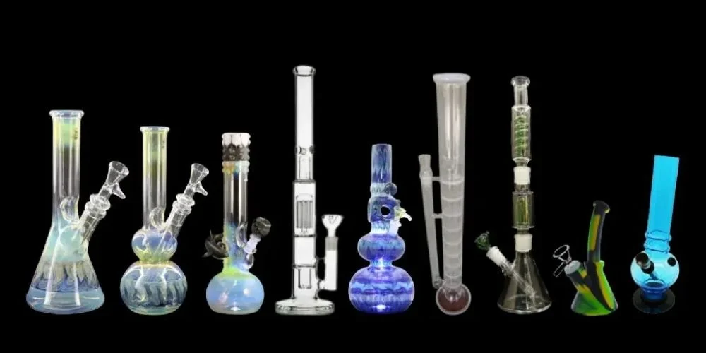 Eight Amazing Facts About Smoking Glass Pipes